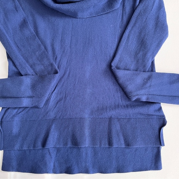 Victoria’s Secret Size Medium Cowl Neck Sweater – Navy Blue Soft Knit Top - Picture 5 of 6